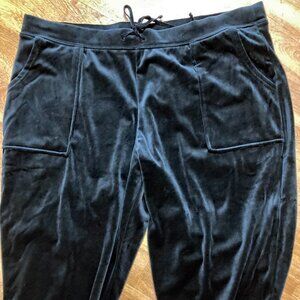 House of Harlow by Nicole Ritchie, Black velvet-like joggers, Size 2X